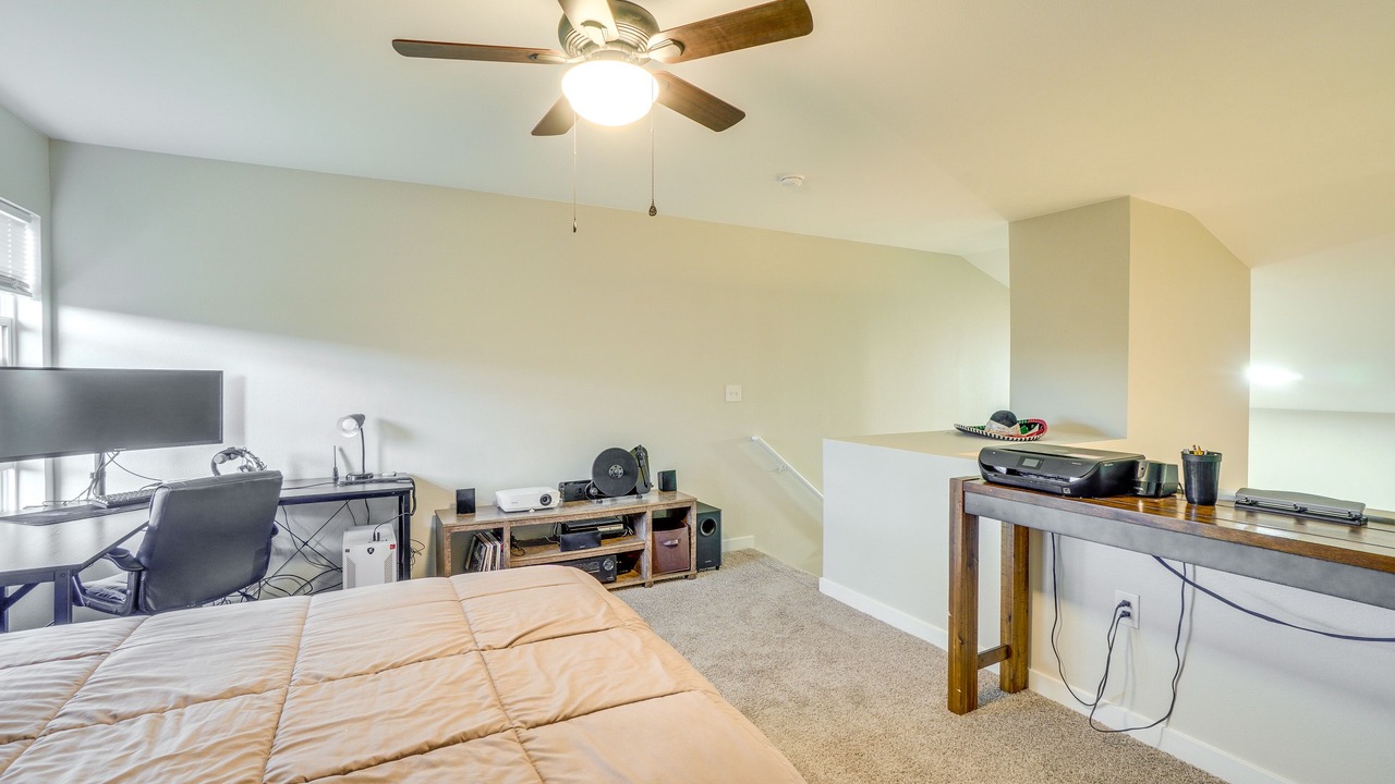 Photo of Bedroom in Aurora