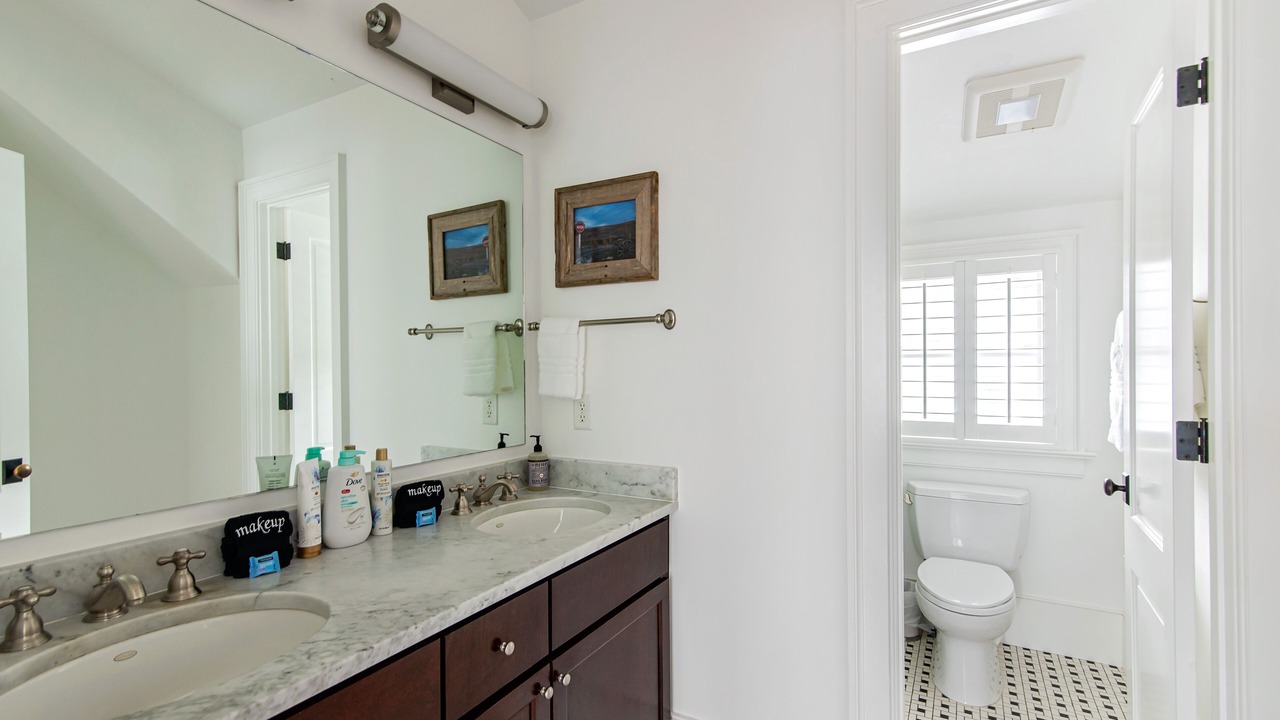 Photo of Bathroom in Newlands