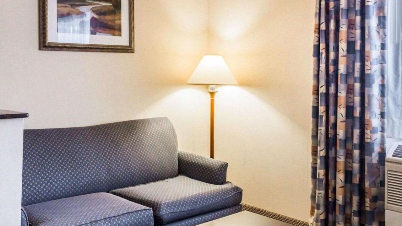 Photo of Livingroom in North Westminster
