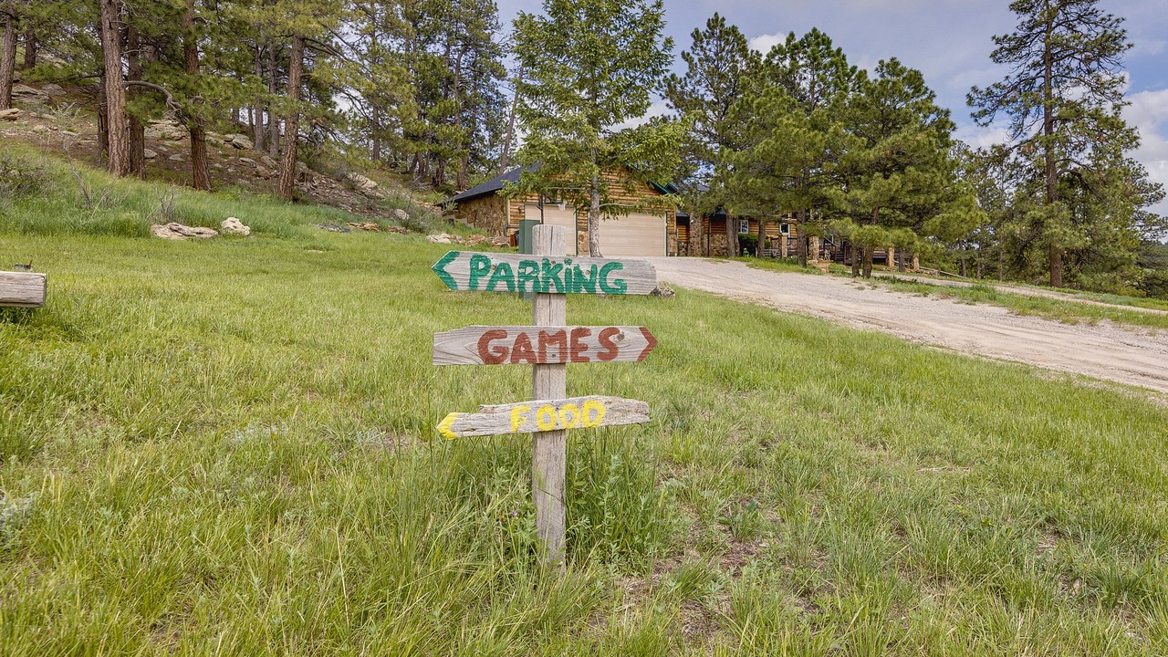 Photo of Others in Elbert