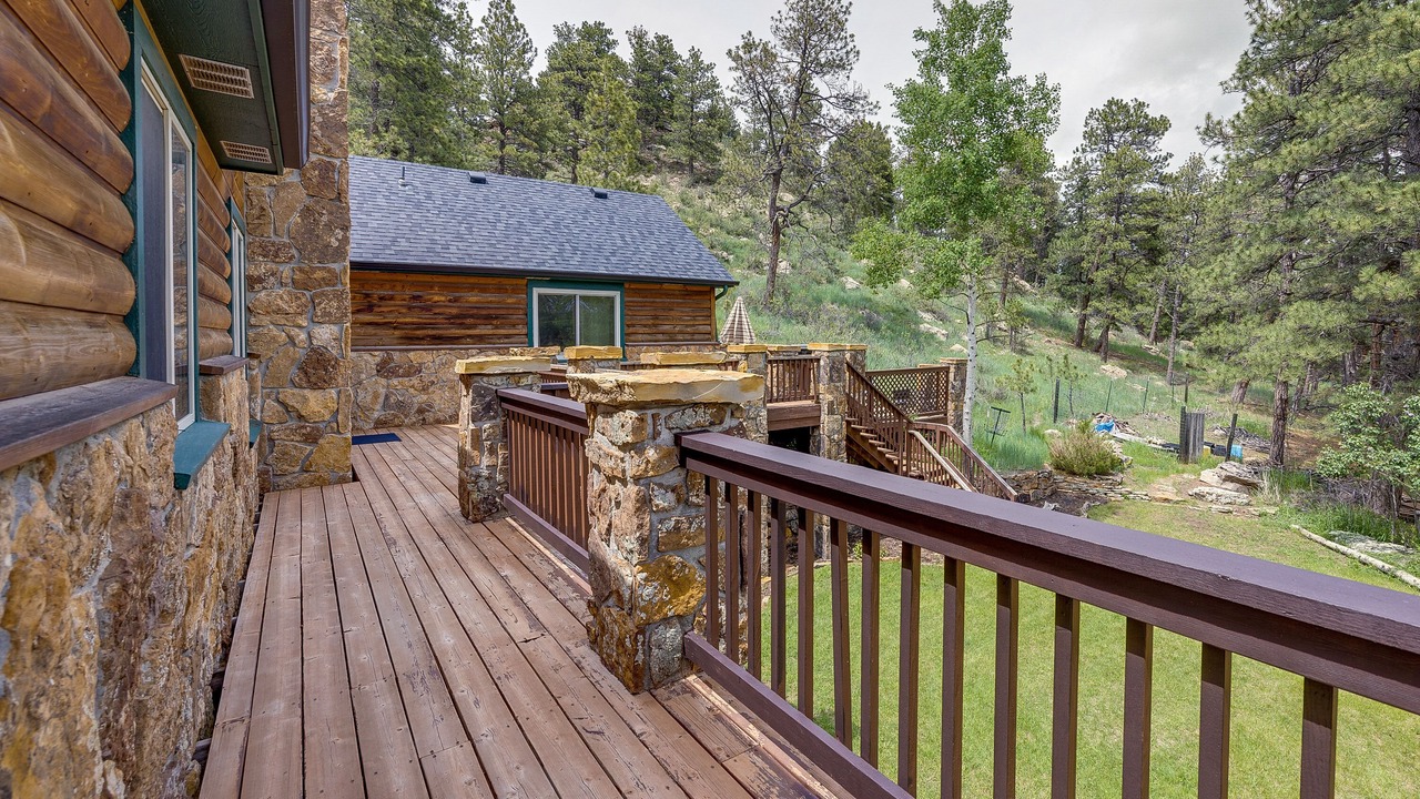 Photo of Patio Balcony in Elbert
