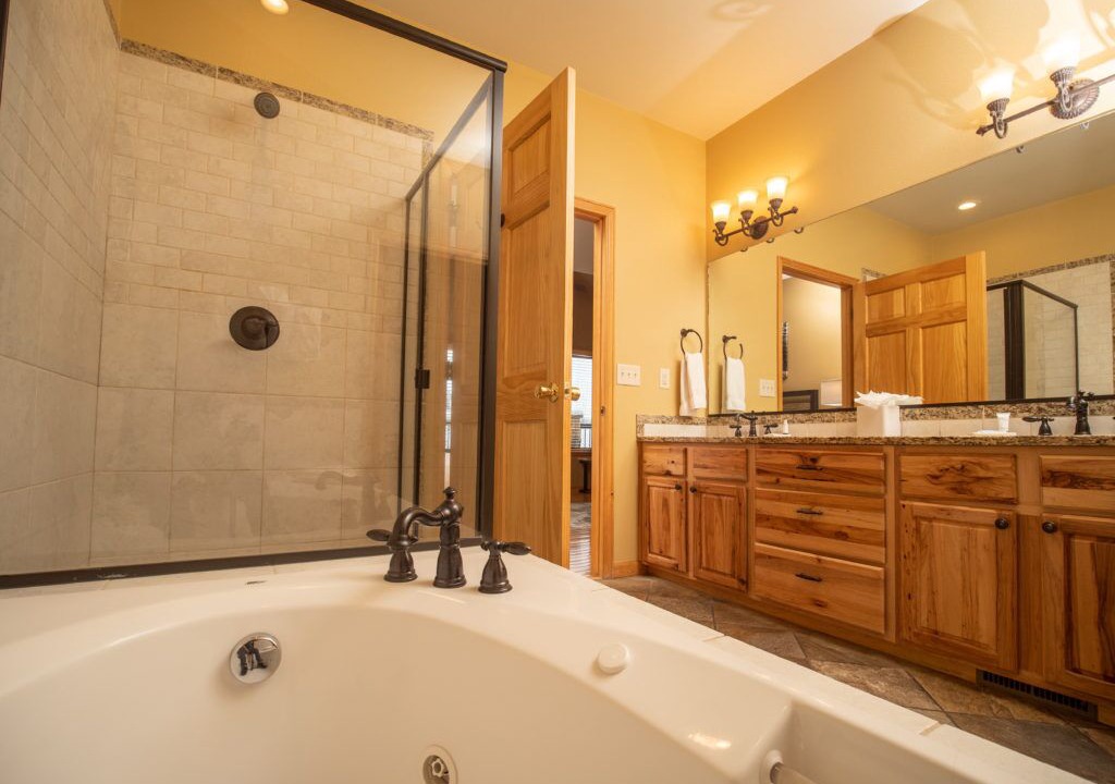 Photo of Bathroom in Stanley Hills