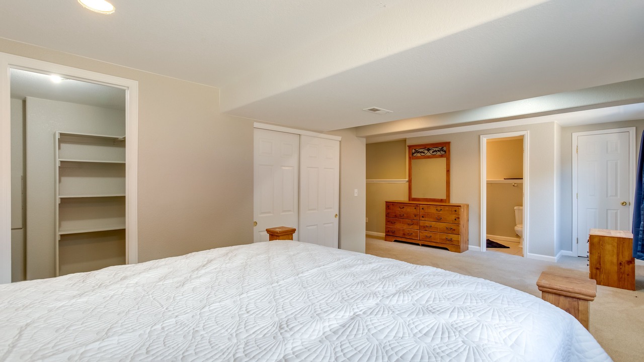 Photo of Bedroom in Sterling Hills