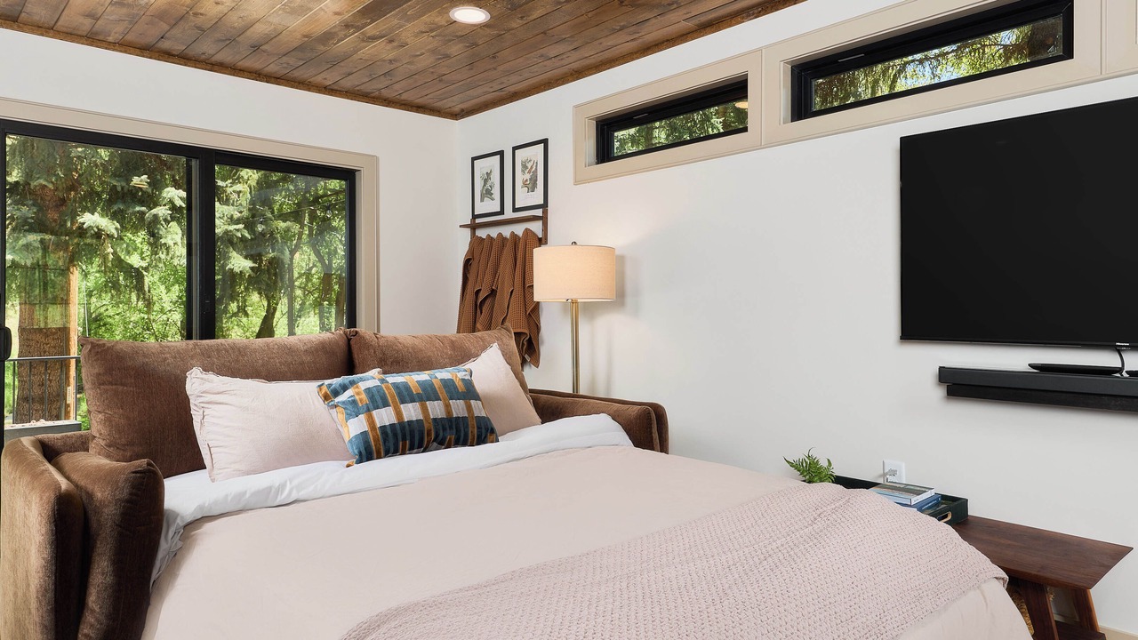 Photo of Bedroom in Cascade