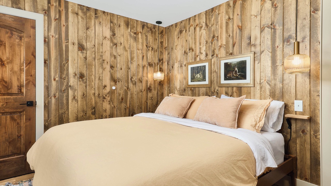 Photo of Bedroom in Cascade