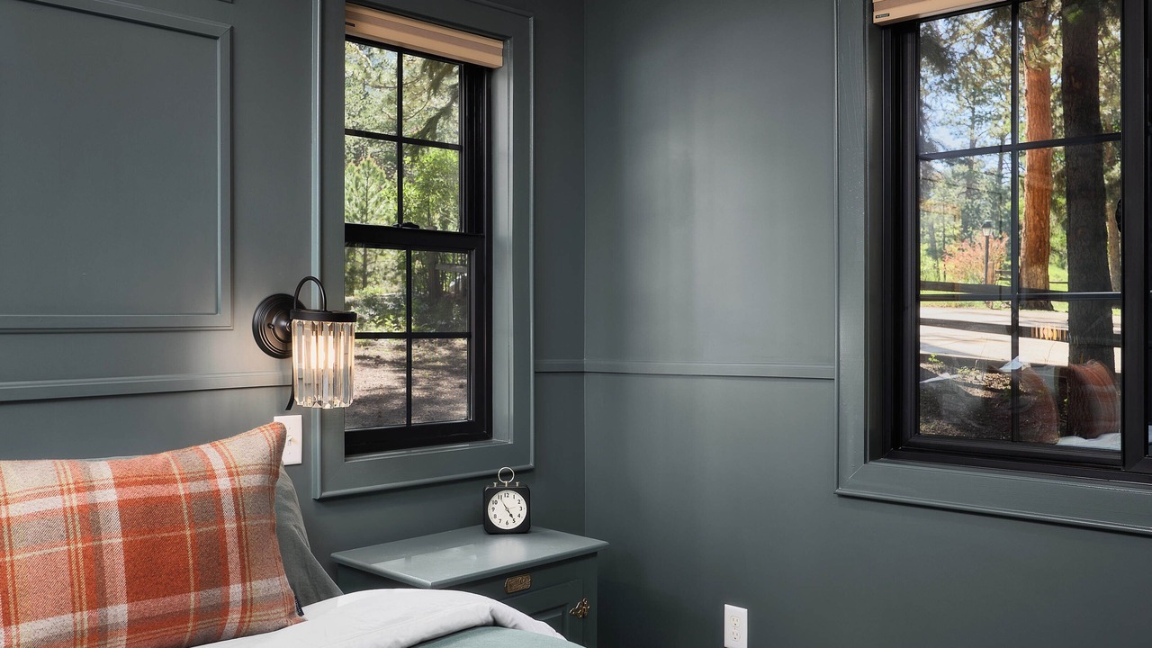 Photo of Bedroom in Cascade