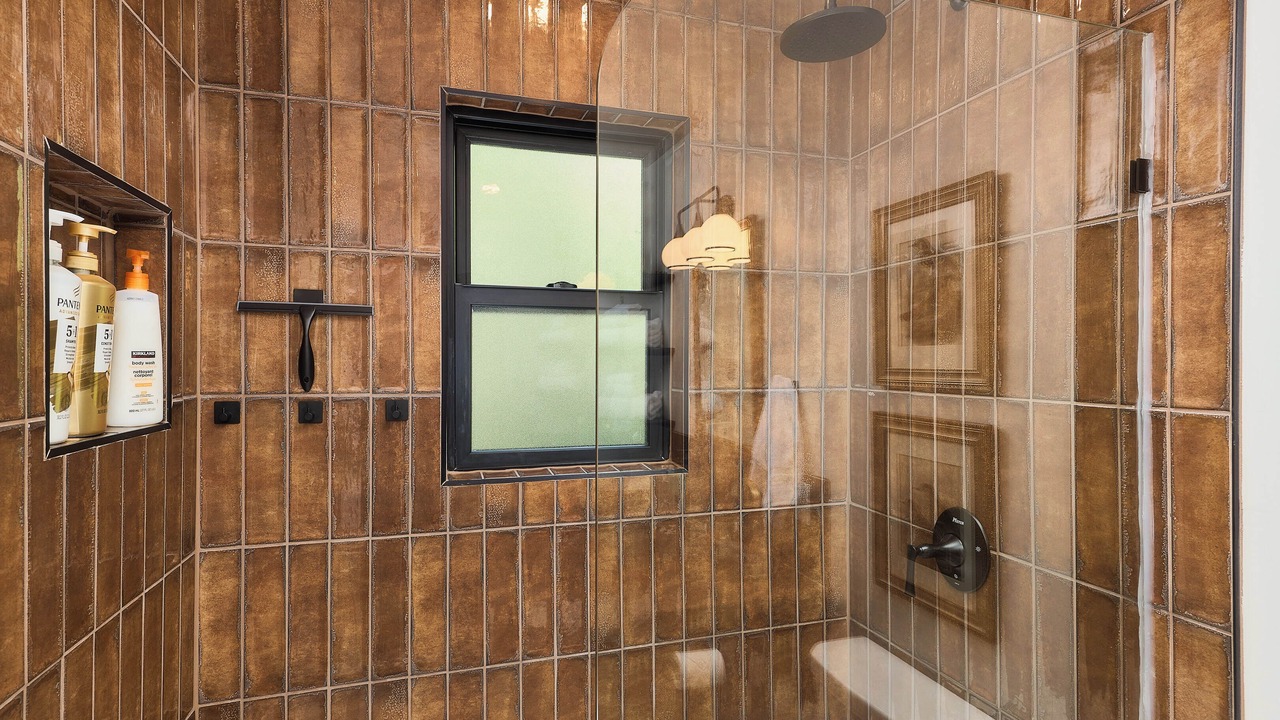 Photo of Bathroom in Cascade