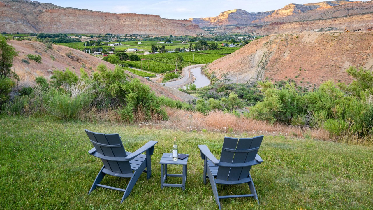Photo of Others in Palisade