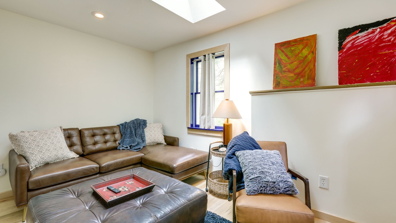 Photo of Livingroom in Marble