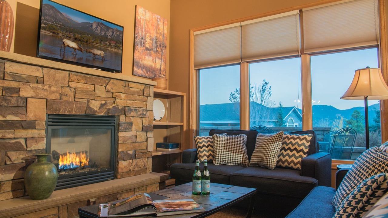 Photo of Livingroom in Stanley Hills