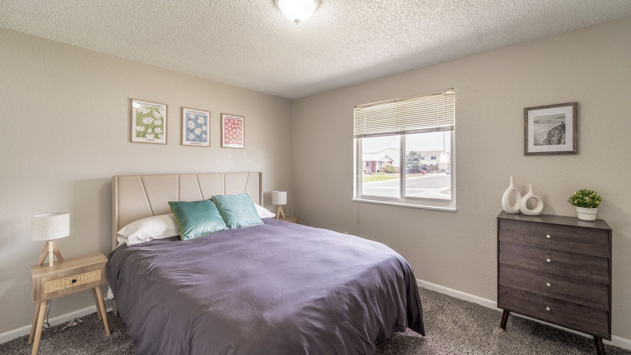 Photo of Bedroom in Aurora