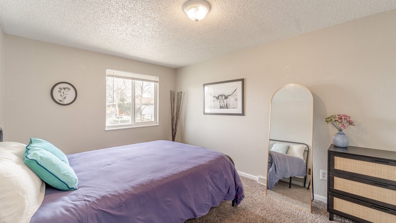 Photo of Bedroom in Aurora