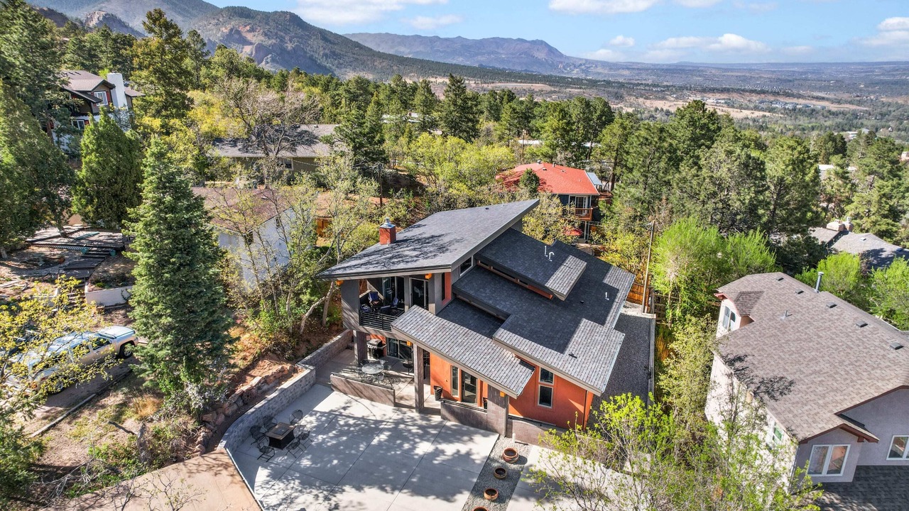 Photo of Outdoor in Broadmoor