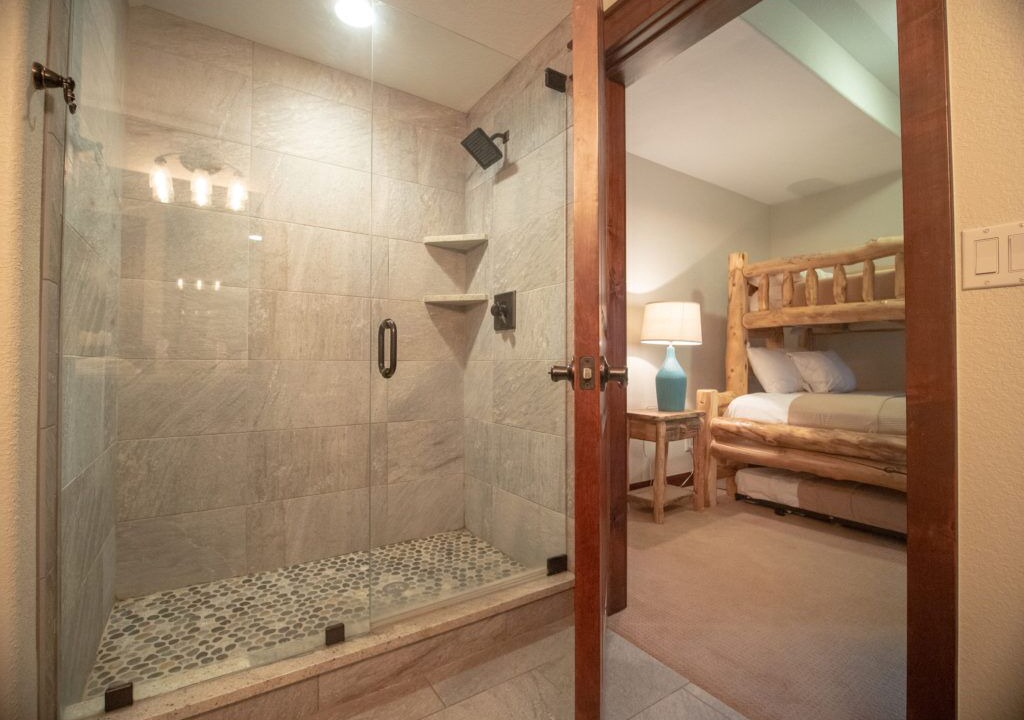 Photo of Bathroom in Stanley Hills