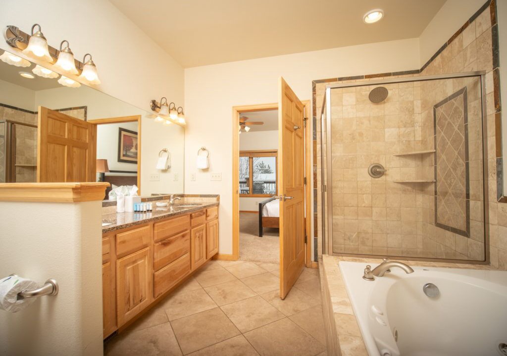 Photo of Bathroom in Stanley Hills