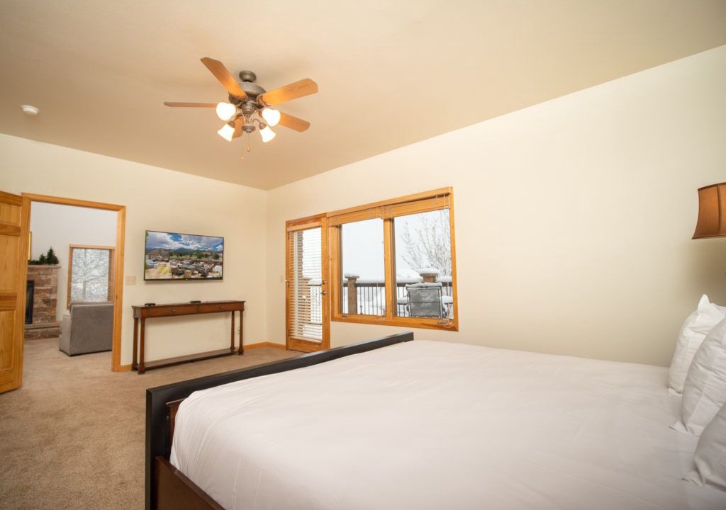 Photo of Bedroom in Stanley Hills