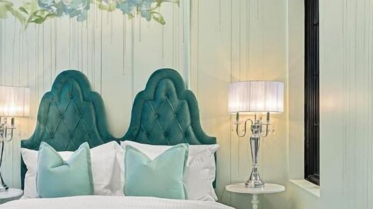 Photo of Bedroom in Golden Triangle