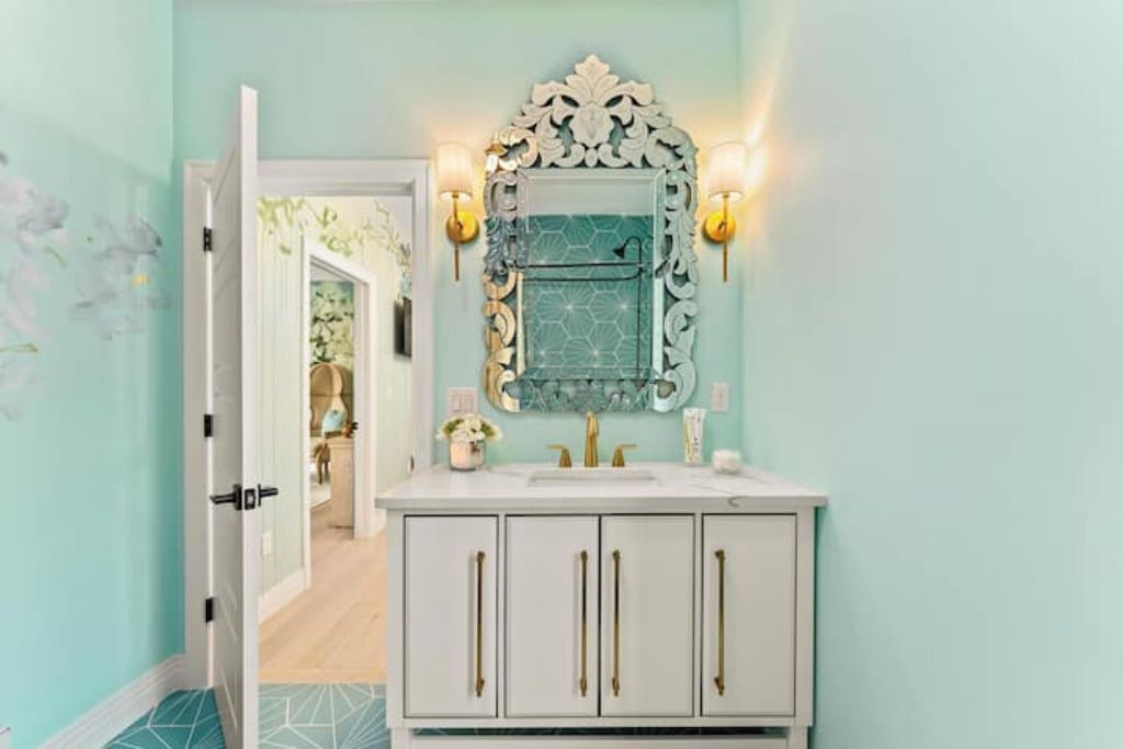 Photo of Bathroom in Golden Triangle