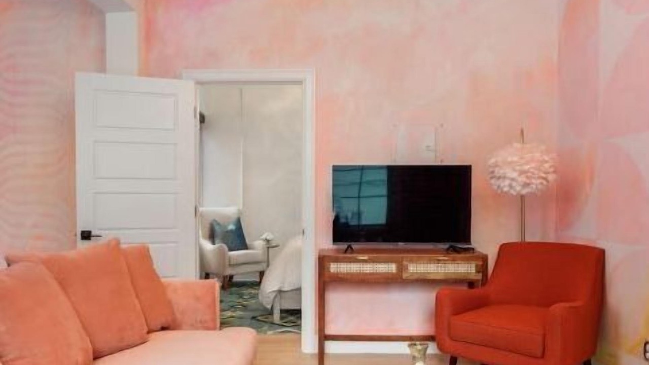 Photo of Livingroom in Golden Triangle
