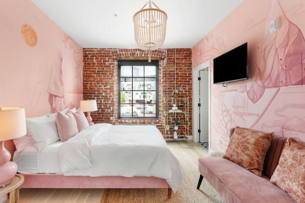 Photo of Bedroom in Golden Triangle