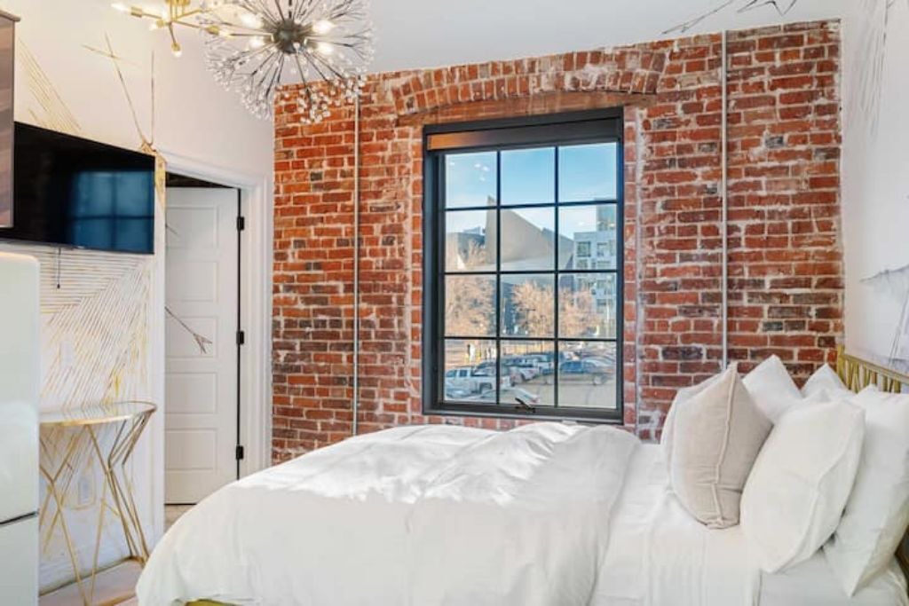 Photo of Bedroom in Golden Triangle