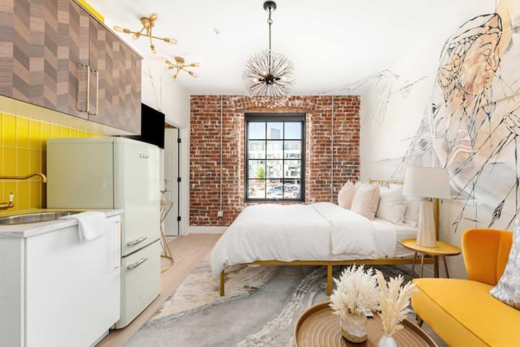 Photo of Bedroom in Golden Triangle