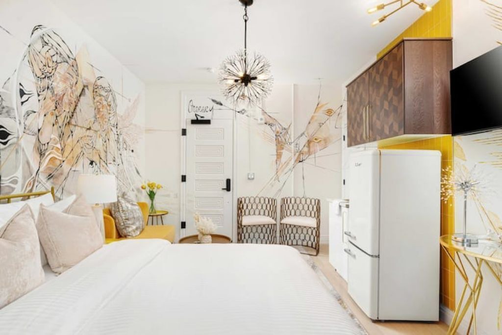 Photo of Bedroom in Golden Triangle