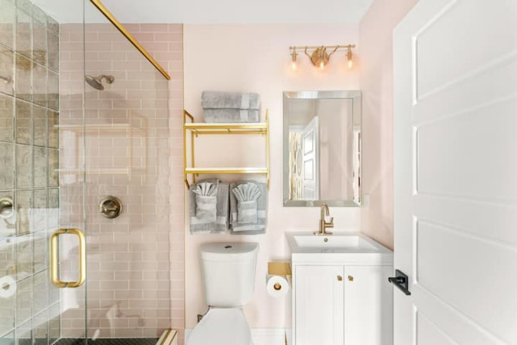 Photo of Bathroom in Golden Triangle