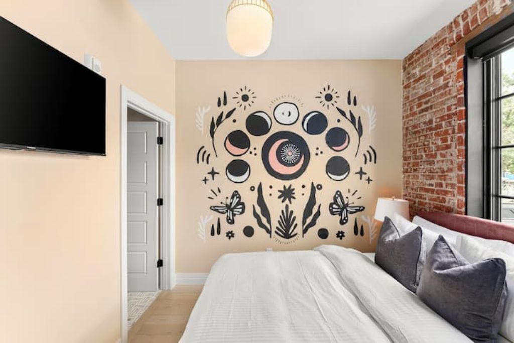 Photo of Bedroom in Golden Triangle