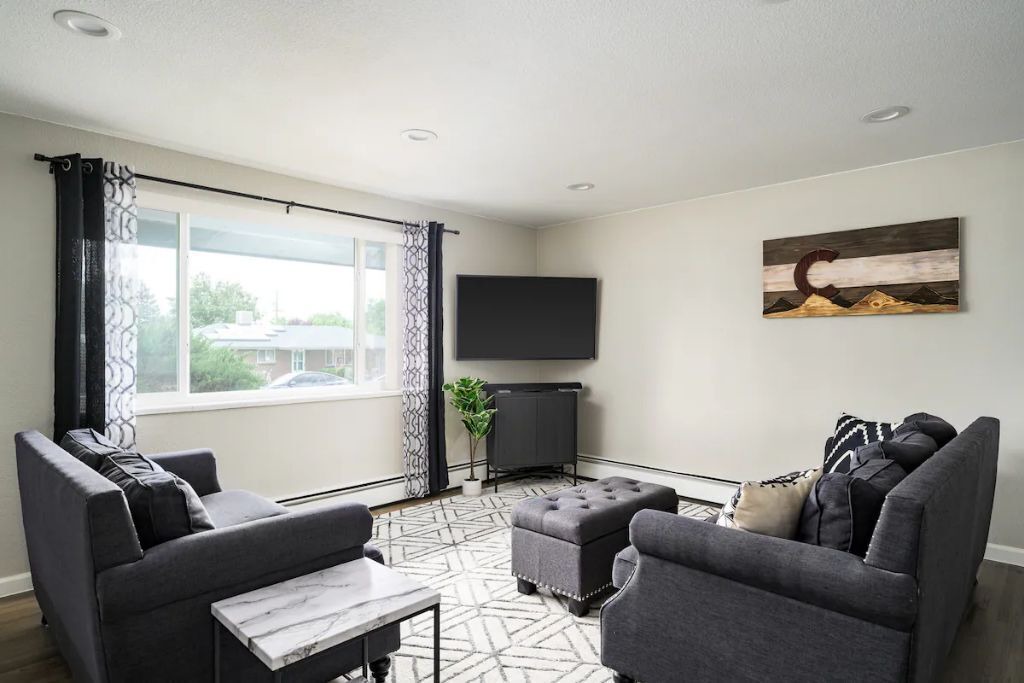 Photo of Livingroom in Lamar Heights Area