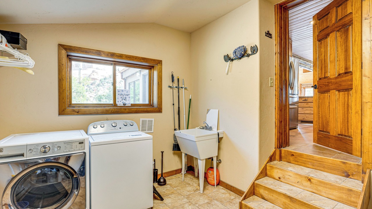 Photo of Bedroom in Glade Park