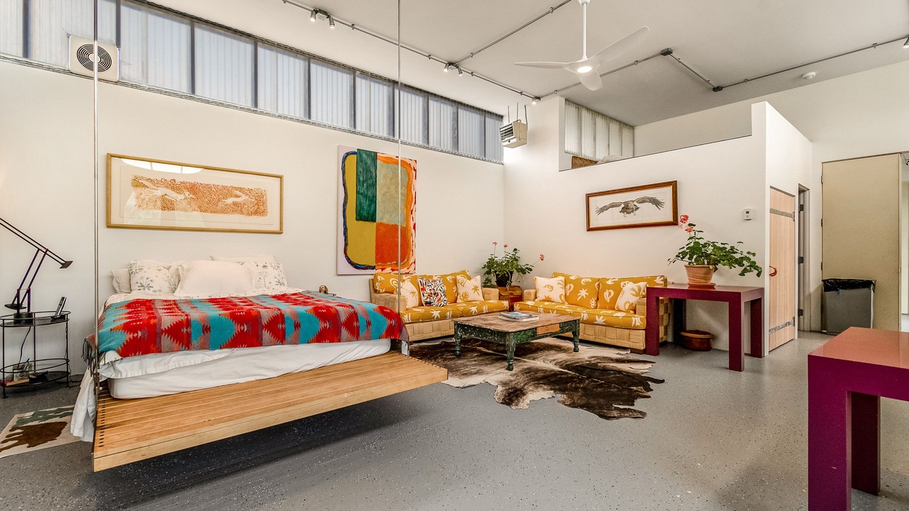 Photo of Bedroom in Missouri Heights