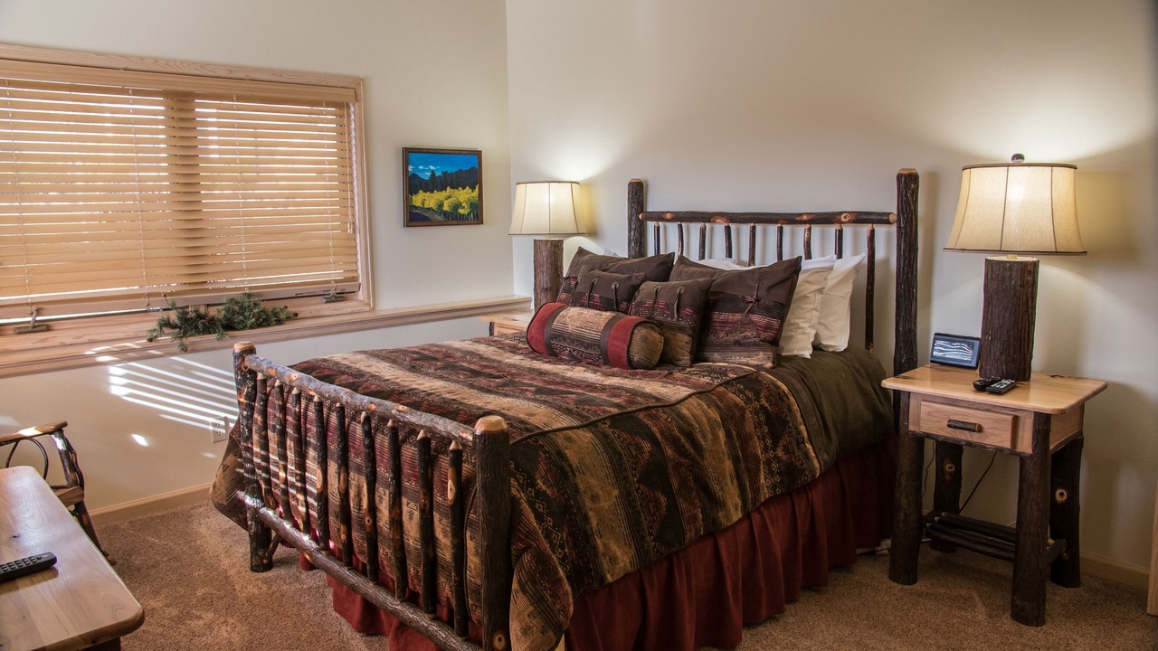 Photo of Bedroom in Stanley Hills