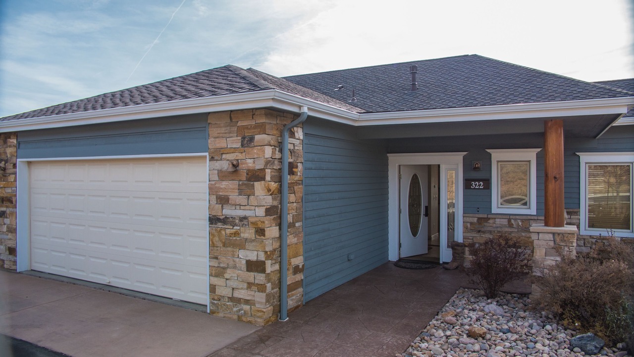 Photo of Outdoor in Stanley Hills