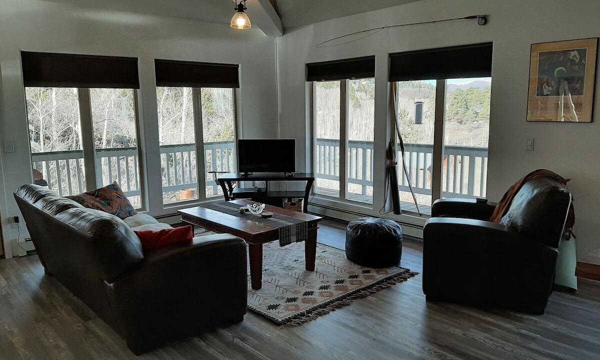 Photo of Bedroom in Elk Meadows