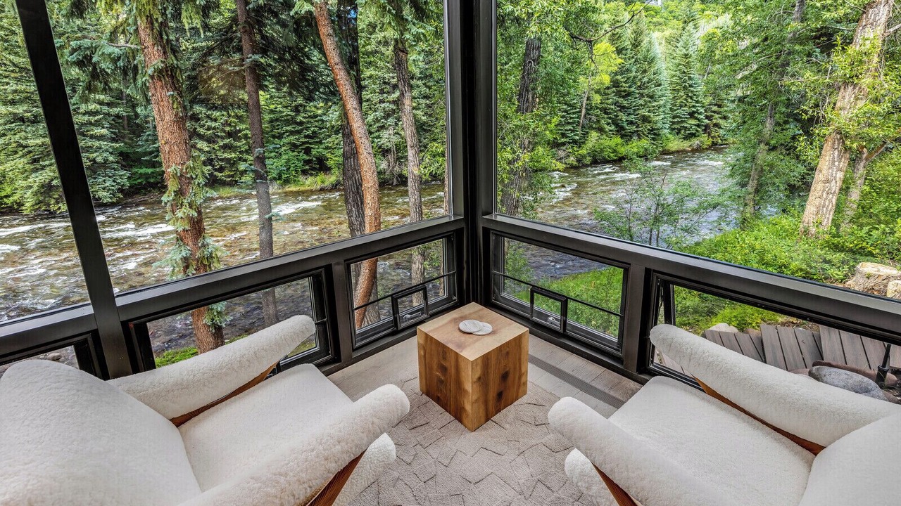 Photo of Others in Aspen