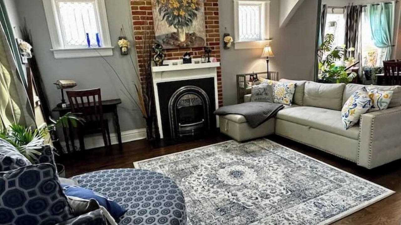Photo of Livingroom in Sunnyside