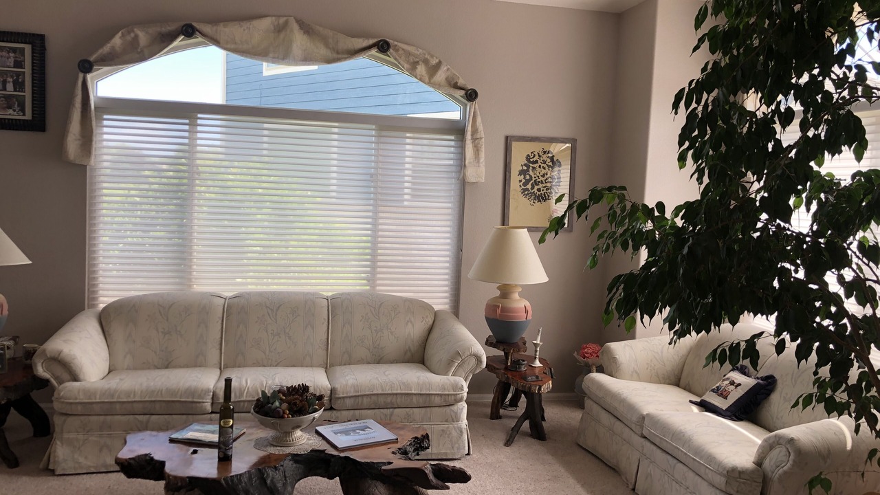 Photo of Livingroom in Lafayette