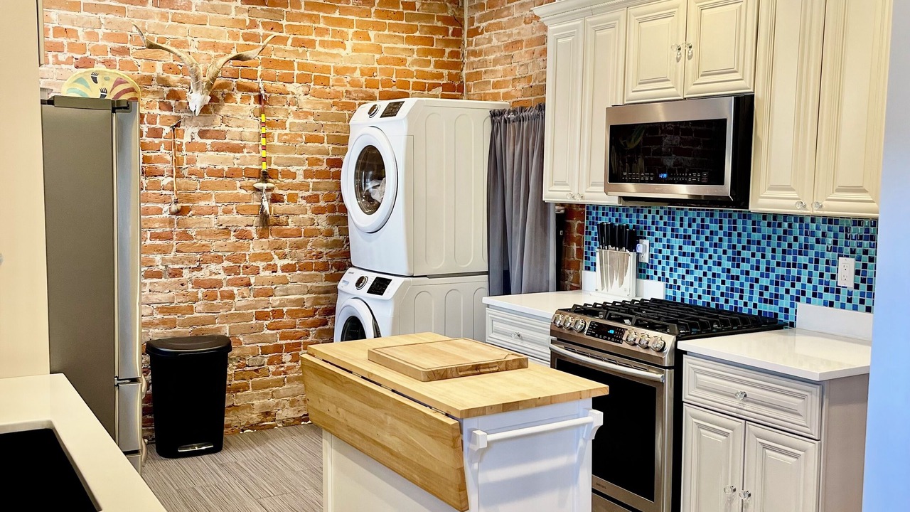 Photo of Kitchen in Five Points