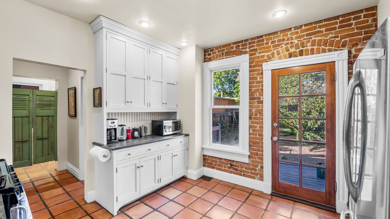 Photo of Kitchen in Baker