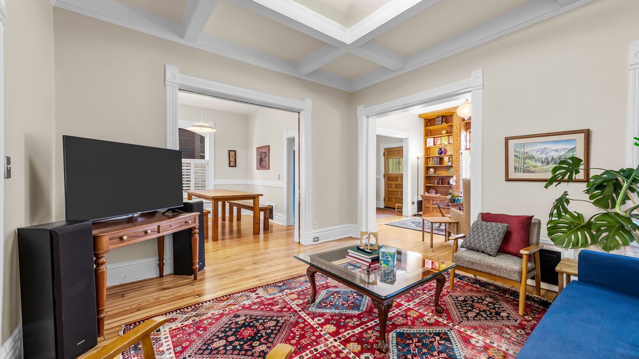 Photo of Livingroom in Baker