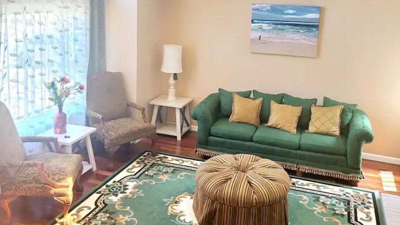 Photo of Livingroom in Aurora