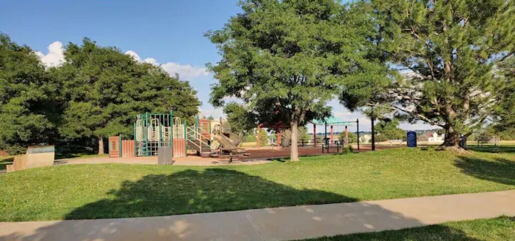 Photo of Others in Aurora
