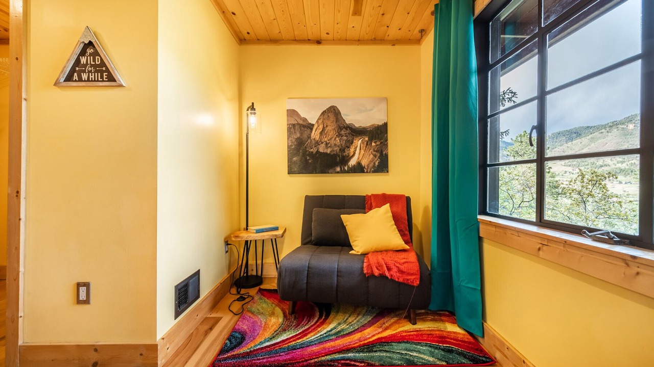 Photo of Livingroom in Cascade-Chipita Park