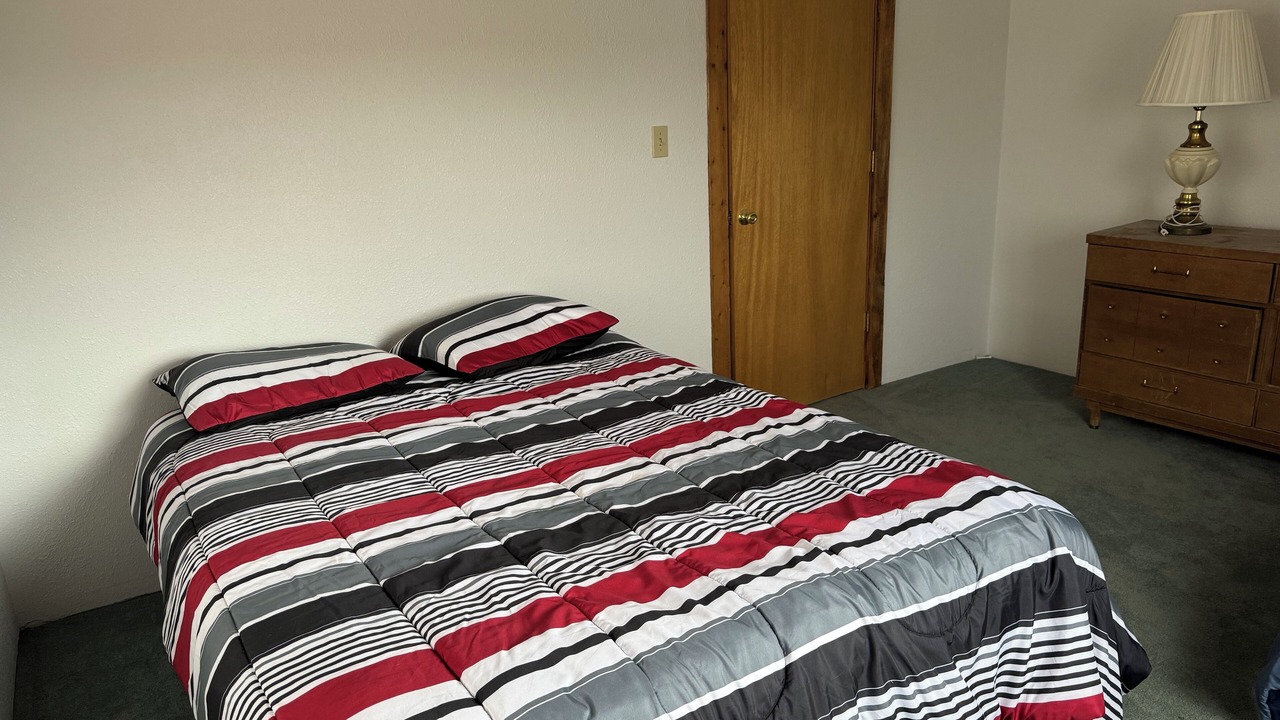 Photo of Bedroom in Redvale