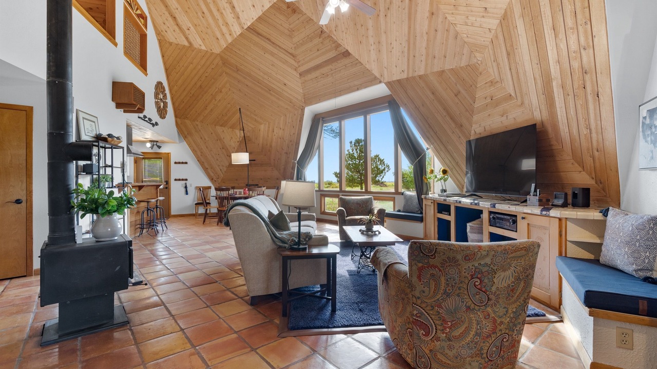 Photo of Livingroom in Berthoud