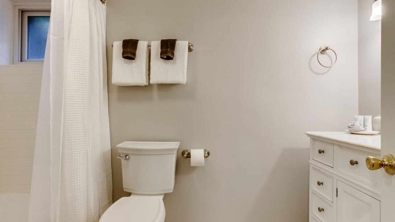Photo of Bathroom in Washington Park West