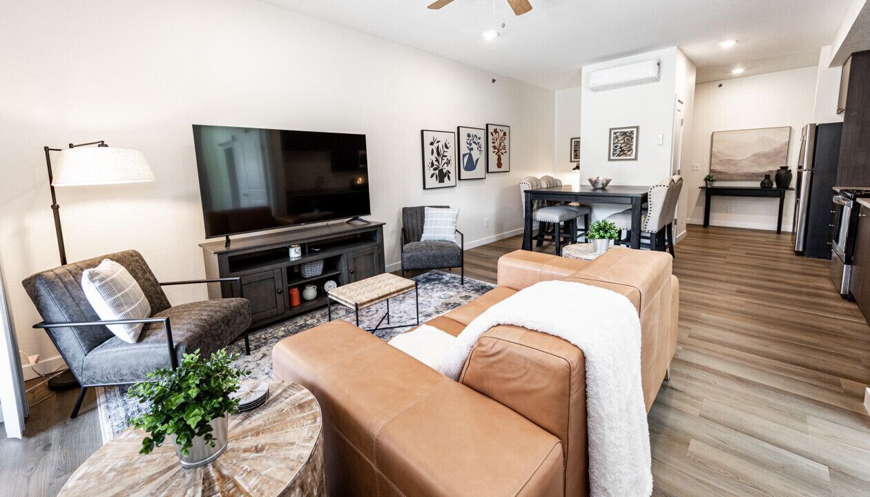 Photo of Livingroom in Mountain Shadows