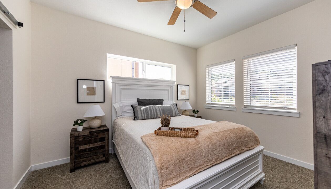 Photo of Bedroom in Mountain Shadows