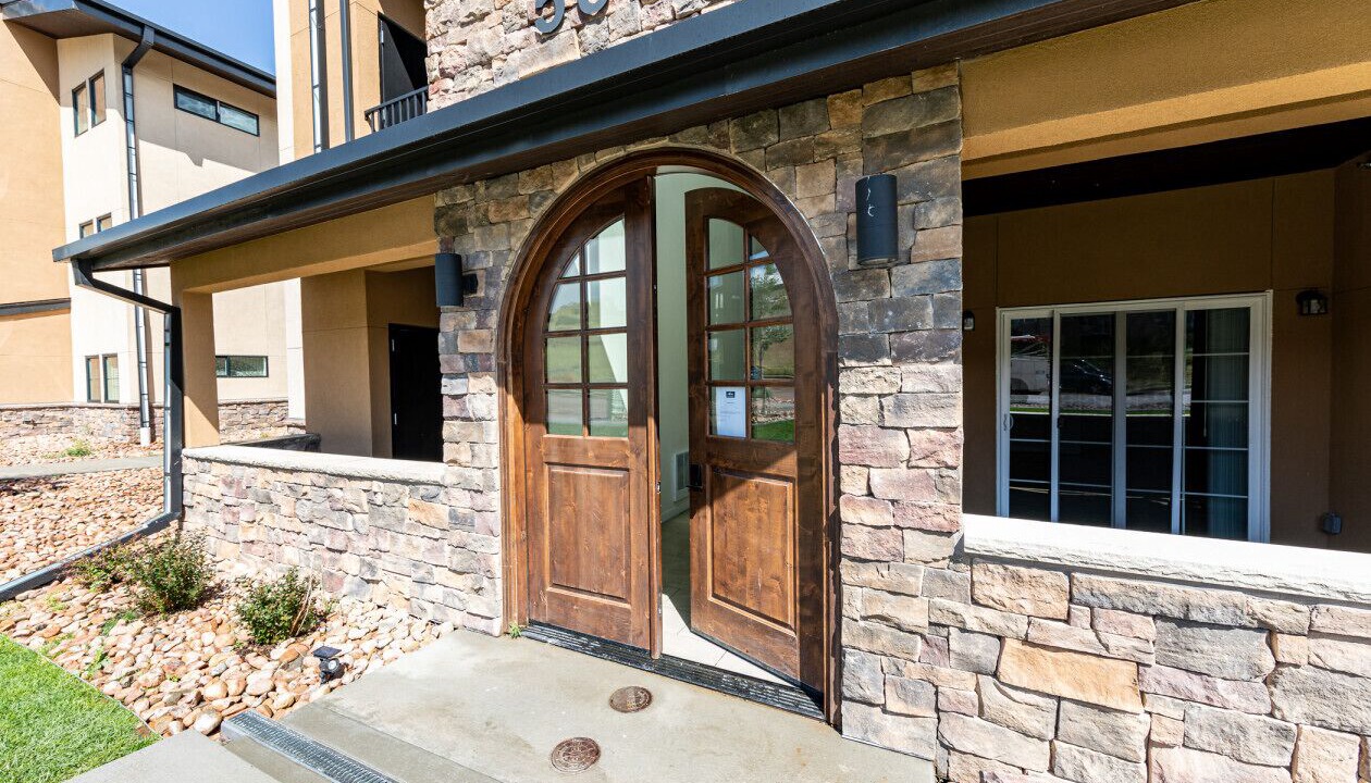 Photo of Outdoor in Mountain Shadows